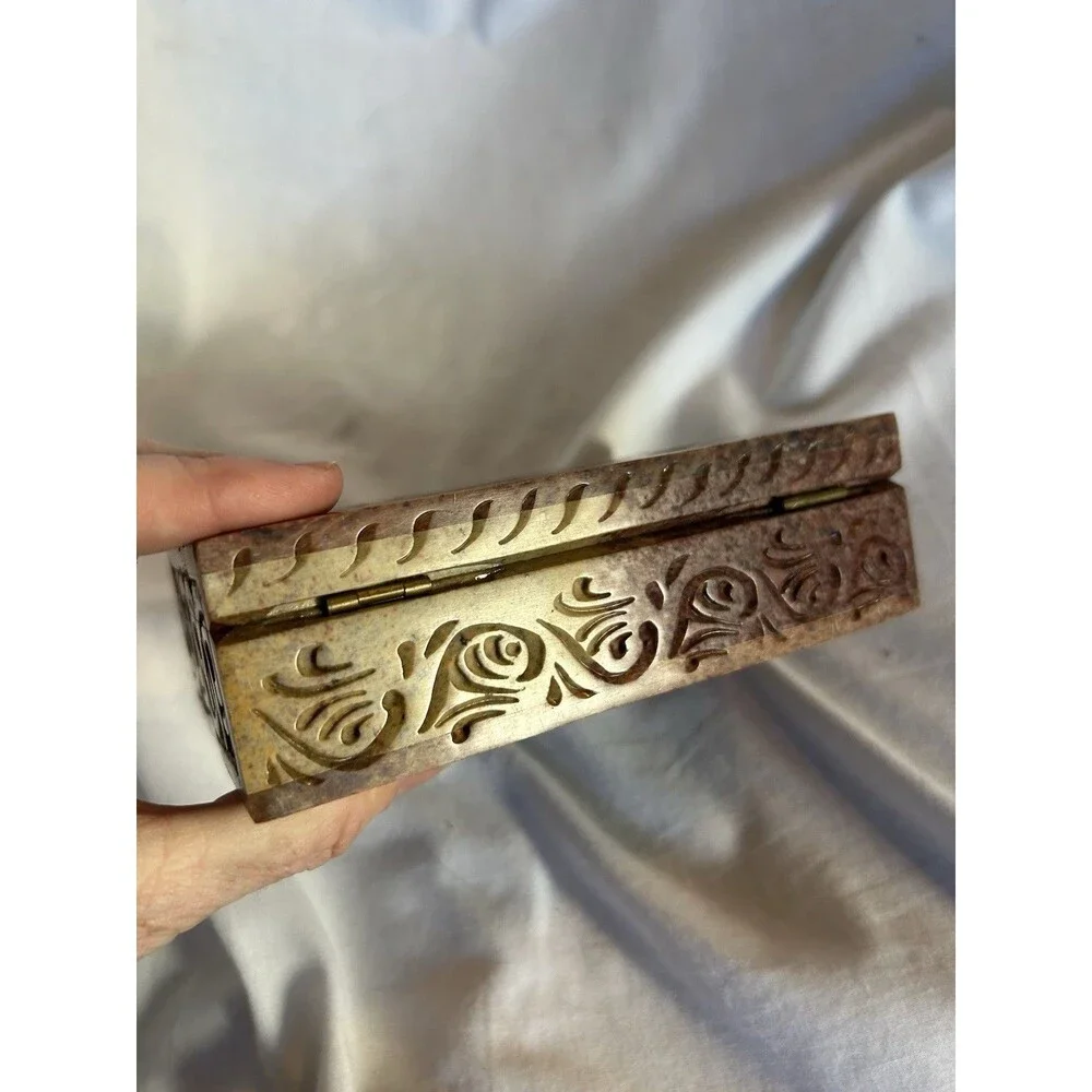 Pentagram Hand Carved Soap Stone Trinket Alter Box wiccan Celtic Marble